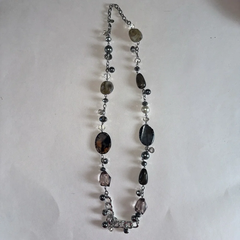 Cookie Lee Beaded Necklace Women OS Grey Silver Good Long Agate Style Mixed